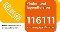 Logo des Kinder- und Jugendtelefons mit der Telefonnummer: 116 111 und dem Slogan: Nummer gegen Kummer